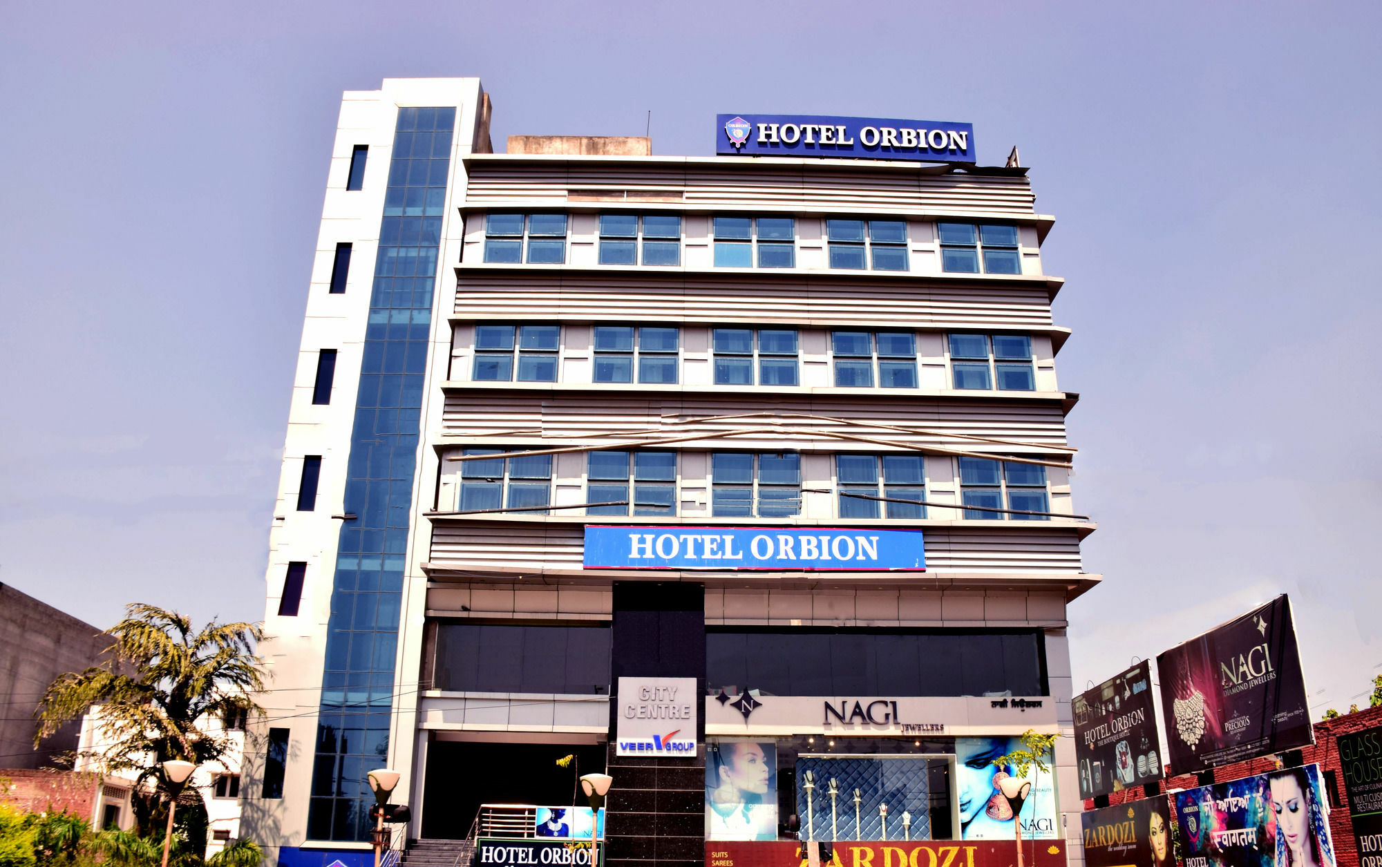 Fabhotel Prudent Amritszár Kültér fotó